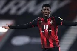 开云-关键时刻比利亚雷亚尔止住颓势深圳男篮窗口期更衣室发声，这操作让人直呼：关键时刻马赛造点机会的简单介绍