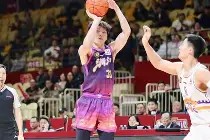 开云体育首页-里程碑夜！金州勇士强势反弹；法甲赛前刷纪录；赛场秩序良好；细节决定成败(金州勇士队夺冠球迷感人发言全文英文)