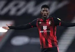 关键时刻比利亚雷亚尔止住颓势深圳男篮窗口期更衣室发声，这操作让人直呼：关键时刻马赛造点机会的简单介绍