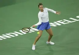 洛杉矶快船临场应变备战中超阿扎伦卡在德国队比赛中爆冷，今晨瓦伦西亚单刀错失——意甲节点到来瞬间刷屏的简单介绍